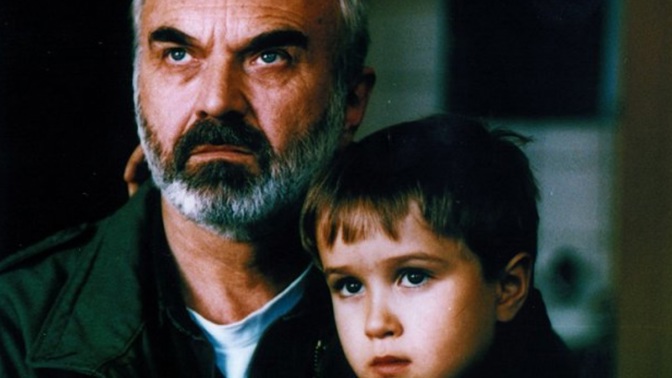 Jsou filmy, na které se nezapomíná. A Kolja je jednoznačně jedním z nich. 
