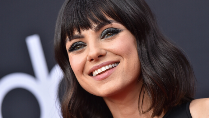 MILA KUNIS LONG BOB