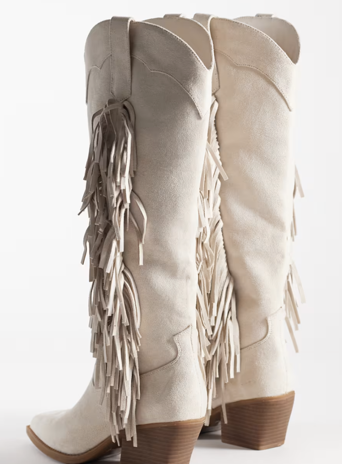 Kozačky, 1770 Kč, prodává Asos