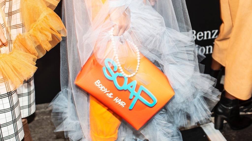 Fashion week bude letos jen jeden. MBPFW slučuje jarní a podzimní edici
