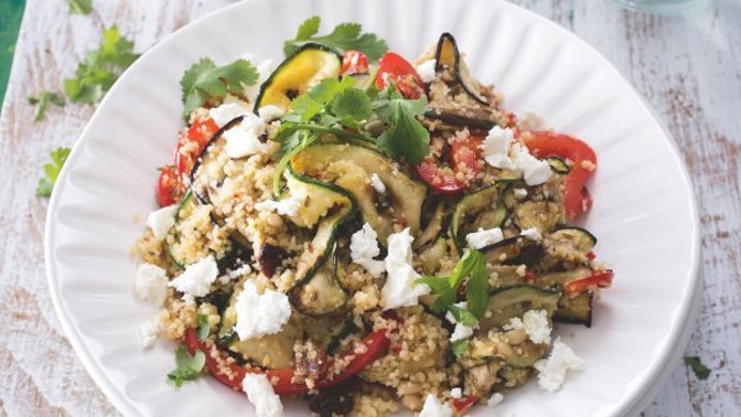 Recept: Kuskusový salát s grilovanou zeleninou Recept: Kuskusový salát s grilovanou zeleninou