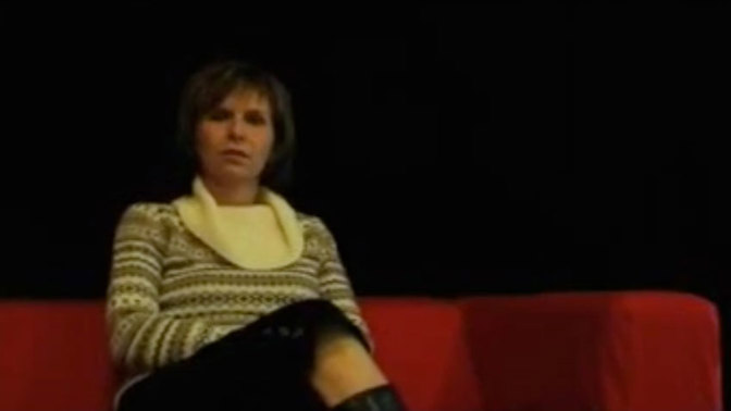 Lucie má nové obočí