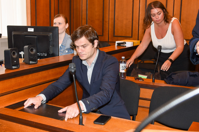 Adam Kraus v soudní síni.