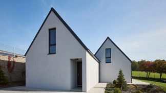 Moderní dvojdům v Krušných horách Moderní dvojdům v Krušných horách