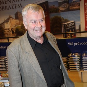Ladislav Potměšil rád vyrazil do společnosti.