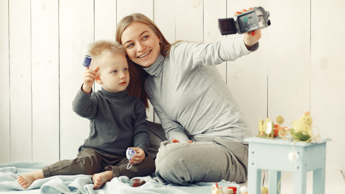 žena, dítě, foťák, selfie