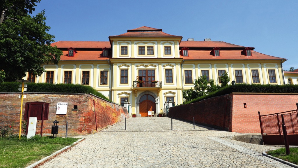 Svojšín