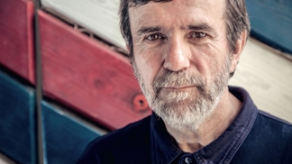 VLASTIMIL VONDRUŠKA: Muž a žena 1315 vs. 2015