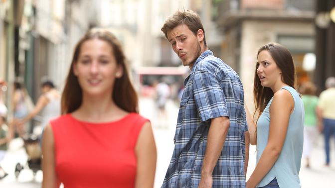 Myslíte si, že muže nezajímá, co nosíte? Pletete se 
