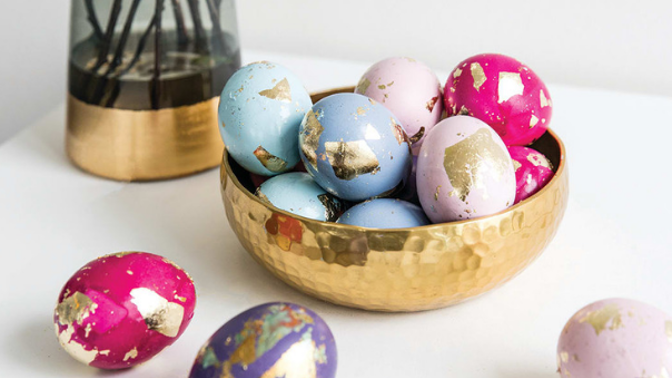 DIY: Ozdobte velikonoční vajíčka zlatem