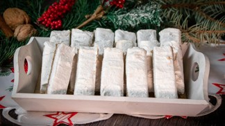 Symfonie oříškové chuti a citronového aroma: Upečte si pařížské tyčinky jako od maminky