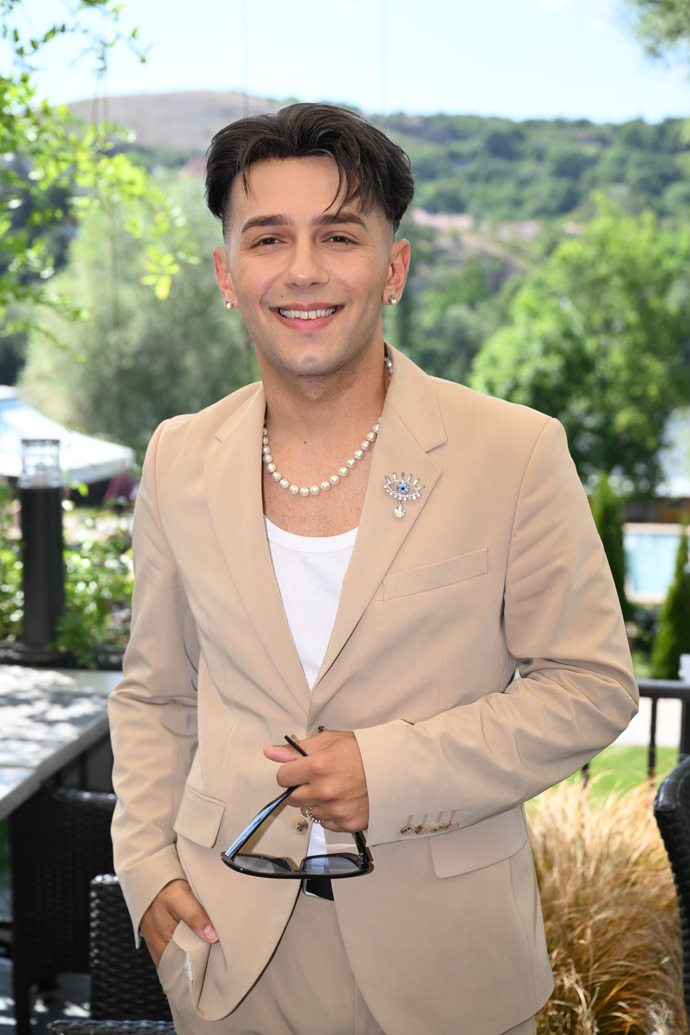 Zpěvák Jan Bendig má styl.