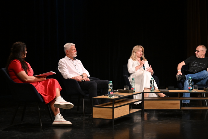 Petr Pavel a Zuzana Čaputová na festivalu Mezi ploty. 