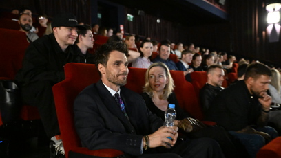 FOTO: Leoš Mareš nemohl na premiéře chybět.