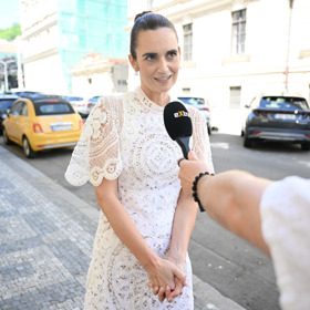Daniela Brzobohatá vypadala unaveně, prý se nejvíc těší, až konečně vyspí přetrvávající virózu.