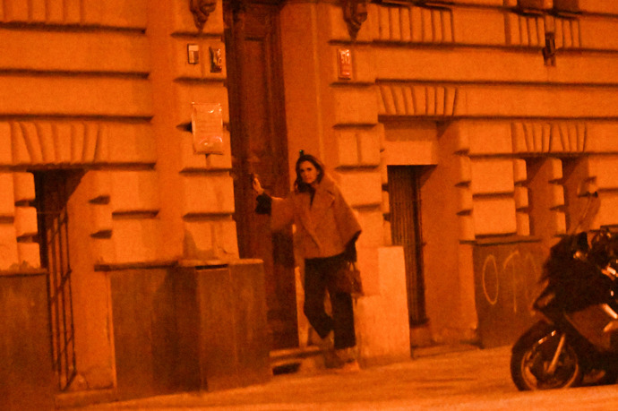 Daniela Brzobohatá se rozhlížela kolem sebe.