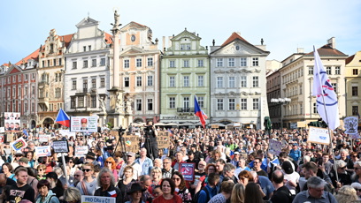 FOTO: Demonstrace Milionu chvilek na Staroměstském náměstí.