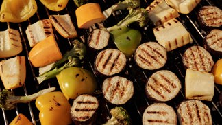 O jídle s nutriční terapeutkou: Zdravé letní grilování? Žádný problém!