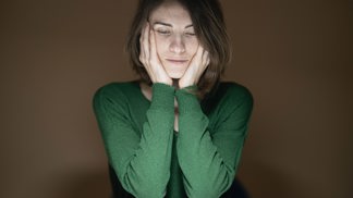 smutná žena