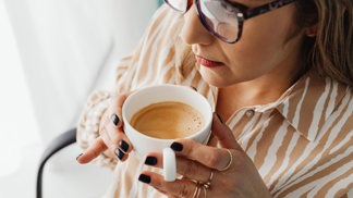 Studie potvrdila, že kofein mění strukturu mozku