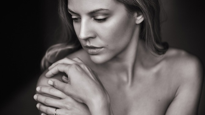 Smutná žena
