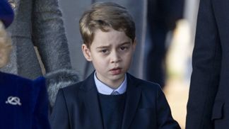 2019
Rozvážný princ George na Štědrý den v roce 2019.
2019
Rozvážný princ George na Štědrý den v roce 2019.