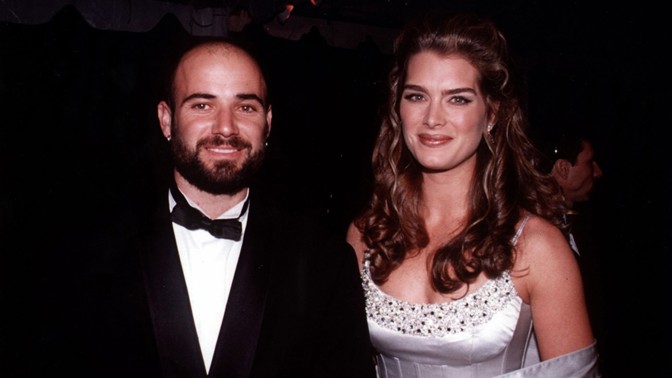 Brooke Shields považovala svatbu s Andrem Agassim za jeden velký omyl: Litovala jí hned druhý den