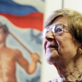 Jana Kánská nemohla před 76 lety maminku ani naposledy obejmout. Poslední slova Milady Horákové si přečetla až po 40 letech Jana Kánská nemohla před 76 lety maminku ani naposledy obejmout. Poslední slova Milady Horákové si přečetla až po 40 letech