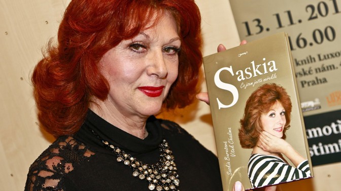 Saskia Burešová