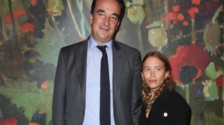 Mary-Kate Olsen a Olivier Sarkozy. Na další známé páry s výraznými výškovými rozdíly se podívejte do galerie.
