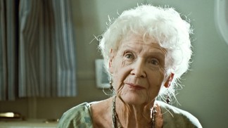 Gloria Stuart