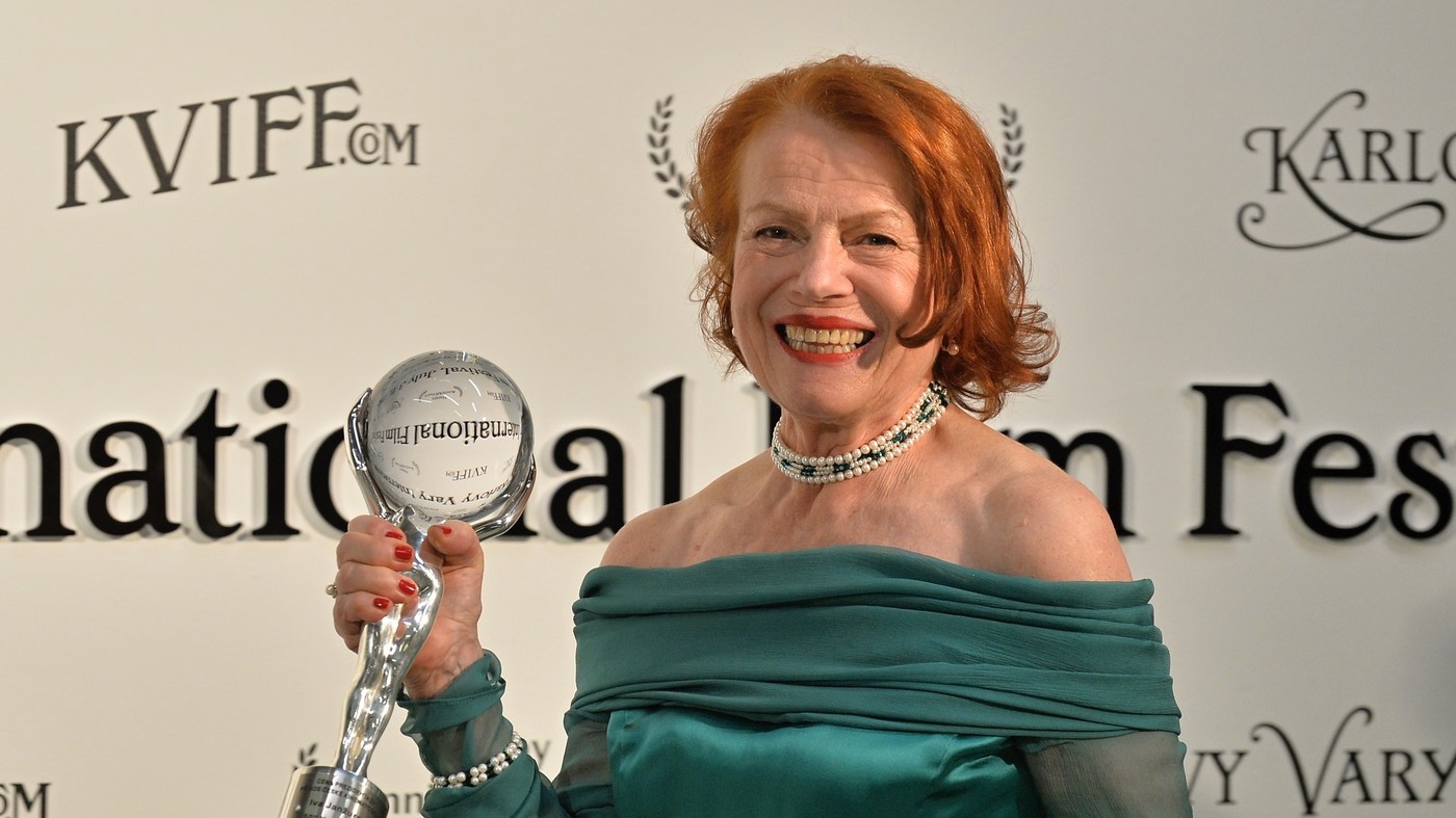 Iva Janžurová