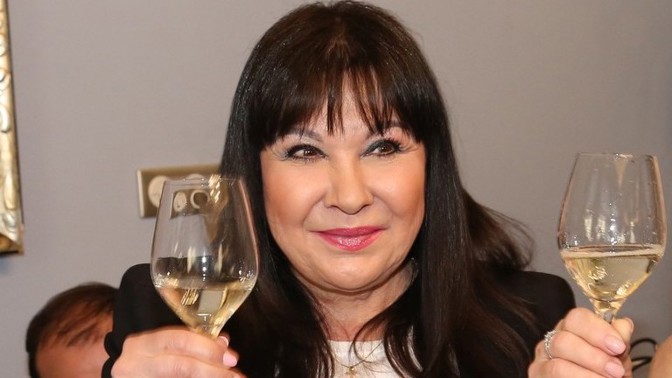 Dagmar má velké problémy s alkoholem

