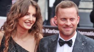 Jakub našel štěstí u krásné Sary Sandevy
