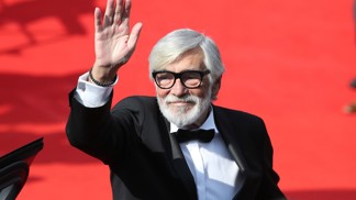 Jiří Bartoška byl frajer, elegán a člověk, který byl spojený s karlovarským filmovým festivalem
