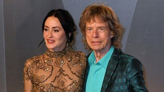 Mick Jagger z Rolling Stones a jeho o 44 let mladší partnerka
Mick Jagger z Rolling Stones a jeho o 44 let mladší partnerka