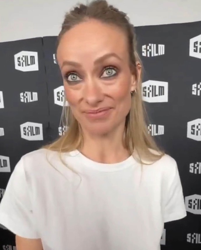 Olivia Wilde a pověstné video z červeného koberce ze San Francisca. 