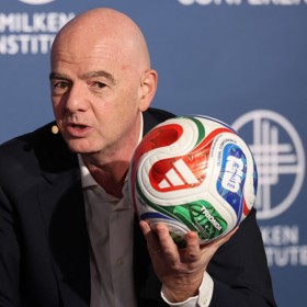 Gianni Infantino prohlásil, že poločasová show bude pro šampionát historickým momentem.