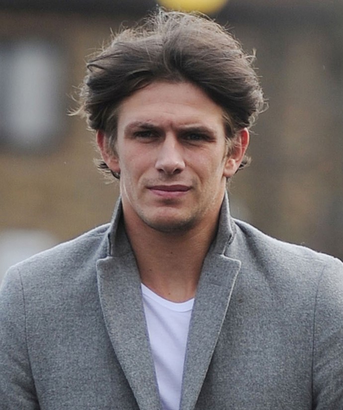 Jake Hall je po smrti.