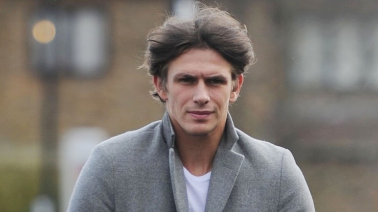 Jake Hall zemřel v pronajaté vile na Mallorce.