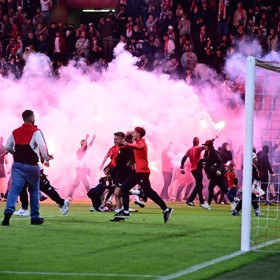 Tribuna Sever narušila pražské derby.