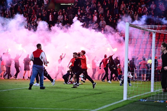 Tribuna Sever narušila pražské derby.