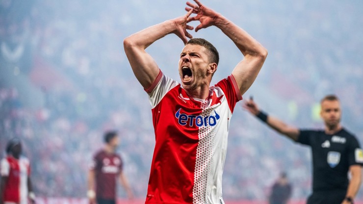 Fotbalista David Douděra.