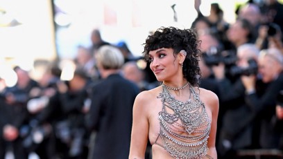 FOTO: Francouzská zpěvačka Camelia Jordana v Cannes.