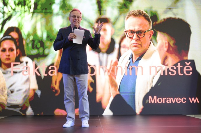 Jeho nový online projekt, který nese Moravcovo jméno.