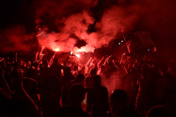 Násilnosti v Paříži po sobotním vítězství fotbalového klubu Paris St. Germain.