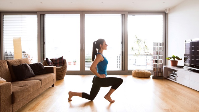 Jak v zůstat fit? Inspirace na zábavné domácí cvičení od celebrit