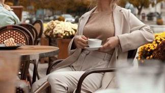 Elegance a šarm v ryzí čistotě. Právě tím jsou Francouzky proslulé.
Elegance a šarm v ryzí čistotě. Právě tím jsou Francouzky proslulé.