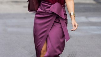 Spolu s jarem se vrátí i oblíbené sukně. Jaké střihy budou trendy letošní rok?
Spolu s jarem se vrátí i oblíbené sukně. Jaké střihy budou trendy letošní rok?