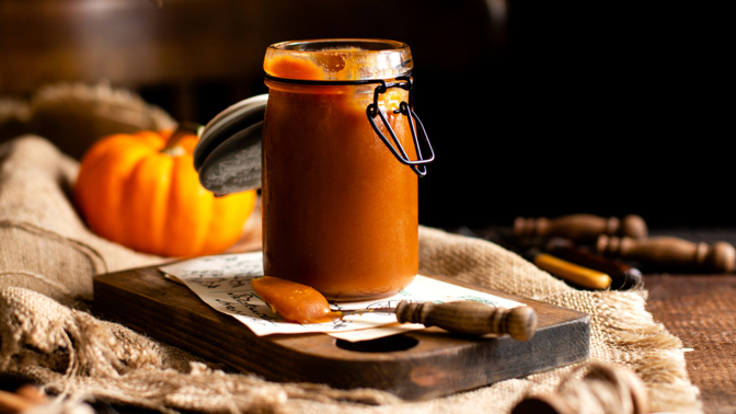 Vyrobte si dýňový sirup do pumpkin spice latté, který domov provoní skořicí